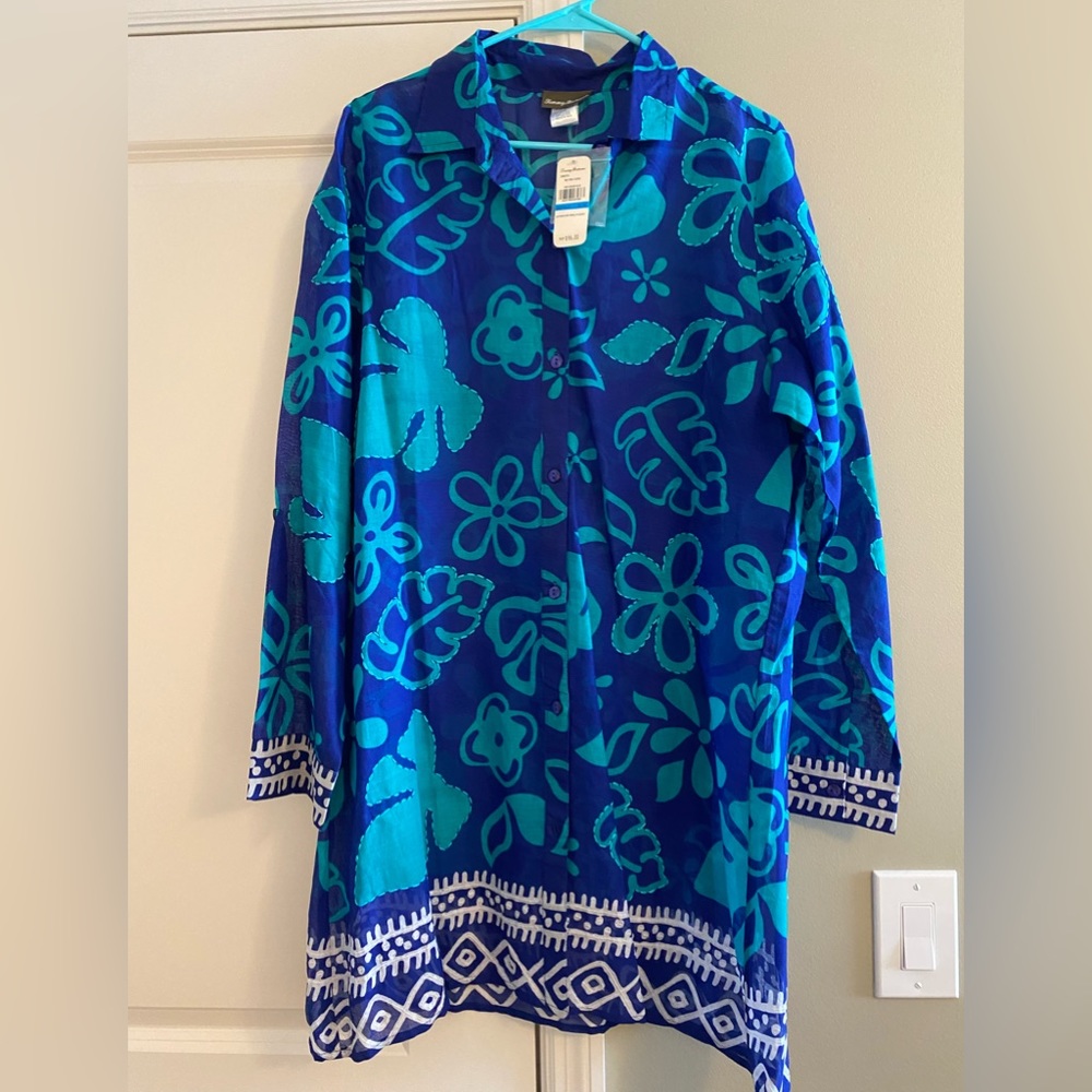 Tommy Bahama size XL boyfriend, cover-up shirt, NWT